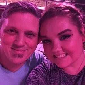 Meet your Posher, Kara